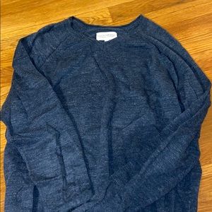 Men’s blue sweater